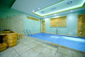 Piscina a Spa Hotel Grace Forum o a prop