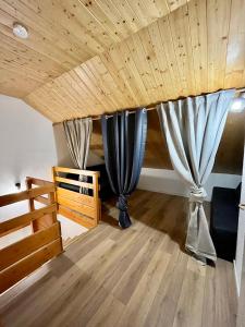 Fotografia z galérie ubytovania Grand duplex 84m2 pied des pistes 10 personnes v destinácii Les Deux Alpes