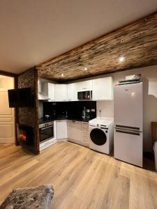 Fotografia z galérie ubytovania Grand duplex 84m2 pied des pistes 10 personnes v destinácii Les Deux Alpes