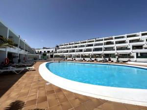 Bazén v ubytovaní Casa Perdy, beautiful 1 bedroom apartment with communal pool alebo v jeho blízkosti
