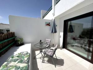 Balkón alebo terasa v ubytovaní Casa Perdy, beautiful 1 bedroom apartment with communal pool