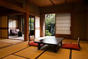 Posezení v ubytování Beautiful Japanese Garden Kagetsu