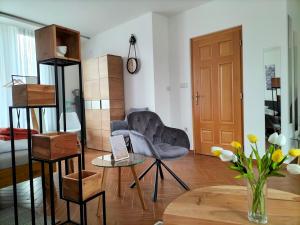 Część wypoczynkowa w obiekcie Sakura Studio Apartment