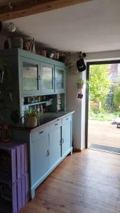 Kuchyň nebo kuchyňský kout v ubytování Atelier & Gardenhouse Glamping