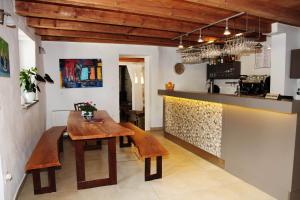Cucina o angolo cottura di Boutique Hotel Dvor