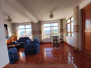 Χώρος καθιστικού στο Casa Mirador Cristo Blanco, Great view of Cusco +18 φωτογραφίες
