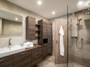 Koupelna v ubytování Zillertal Suites