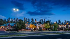 a street view of a hotel at night at The Grand Hotel at the Grand Canyon in Tusayan