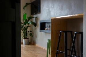 TV a/nebo společenská místnost v ubytování Panorama / TinyHouse