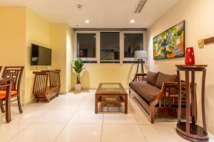 Imagen de la galería de The Rixx Indochine Apartment with Balcony and Rooftop Pool, en Ho Chi Minh