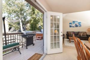 Posezení v ubytování Wasatch Grove - Prvt Hot Tub, Close to Resorts!