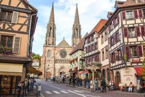 Výhľad na mesto Obernai alebo výhľad na mesto priamo z apartmánu