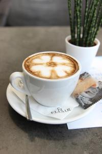 Kaffi- og teaðstaða á Apartmani Elixir