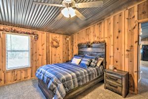 A bed or beds in a room at Cozy Clovis Getaway with Patio 6 Mi to Town!