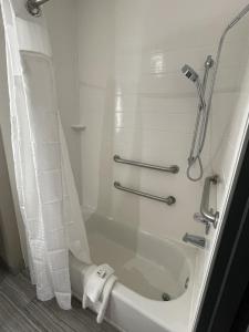 Afbeelding uit fotogalerij van Holiday Inn Express Hotel and Suites Ada by IHG in Ada