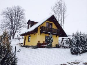 chatyliptov v srdci LIPTOVA during the winter