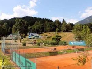 Tennis and/or squash facilities at Chalet in Kötschach by Ski Slopes or nearby