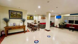 Fotografie z fotogalerie ubytování Microtel by Wyndham Tarlac v destinaci Tarlac
