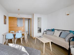 Gallery image of Appartement Belle Plagne, 2 pièces, 5 personnes - FR-1-181-1017 in Belle Plagne