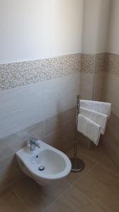 Koupelna v ubytování Jerocades palace