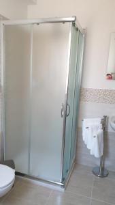 Koupelna v ubytování Jerocades palace