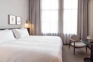 Pillows Grand Boutique Hotel Maurits at the Park - Small Luxury Hotels客房内的一张或多张床位