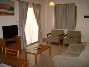 Gallery image of Kapsalia Holiday Villas in Pissouri