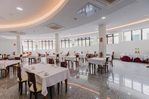 Restaurace v ubytování Aparthotel El Galeón