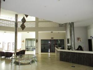 Vstupní hala nebo recepce v ubytování The Royal Shaza Suites + 37 fotografií