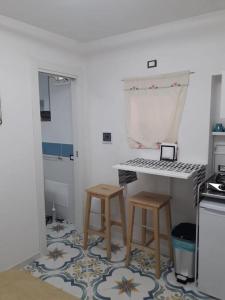 Kuhinja ili čajna kuhinja u objektu Oneto Apartment