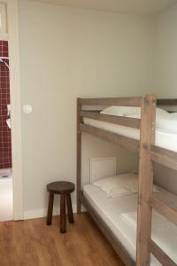 Cama ou camas em um quarto em VisHostel