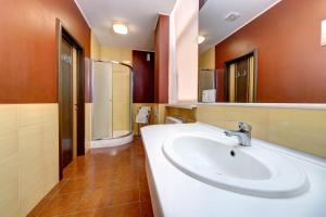 Kúpeľňa v ubytovaní Terra Nova Sport&Spa Hotel
