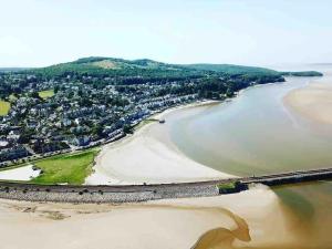 Gallery image of Mews Cottage Arnside - 2 Bedroom Cottage in Arnside