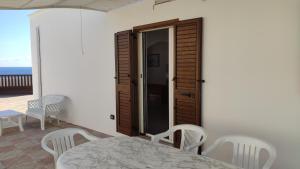 A balcony or terrace at Villa Cordella 3