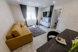 Posezení v ubytování Apartman Stari Toranj III