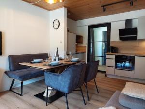 Köök või kööginurk majutusasutuses Lodge am Hirschen