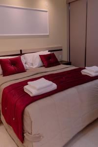 Een bed of bedden in een kamer bij HAUER HOTEL