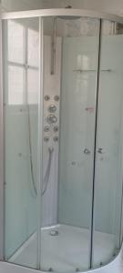Vonios kambarys apgyvendinimo įstaigoje Casa Laguna de Zapallar Maitencillo