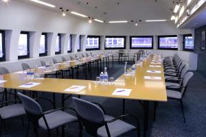Citadines Toison d'Or Brussels商务区和/或会议室