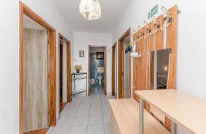 Kuchyň nebo kuchyňský kout v ubytování Apartments Jerko