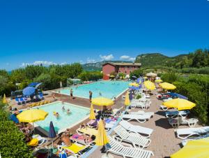 Afbeelding uit fotogalerij van Camping Serenella in Bardolino