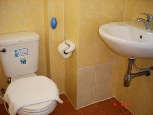 Koupelna v ubytování Lamai Guesthouse