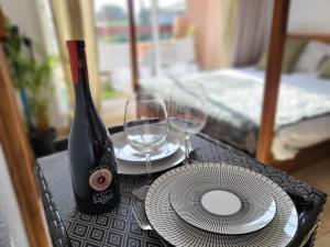 Nápoje v ubytování "The Love Room Bandol" Jacuzzi & Vue Mer + 6 fotografií