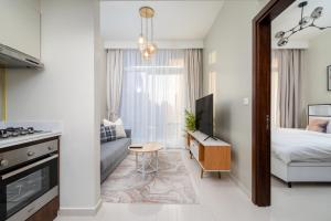 Fotografie z fotogalerie ubytování ALH Vacay - Amazing 1 Bedroom in Vera Residence v Dubaji