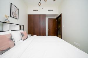 Fotografie z fotogalerie ubytování ALH Vacay - Amazing 1 Bedroom in Vera Residence v Dubaji