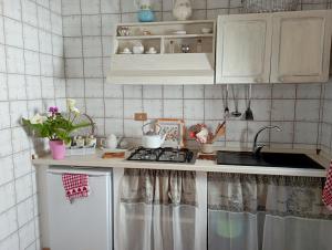 Φωτογραφία από το άλμπουμ του Case Davanti al Mare con Ampio Giardino e Parcheggio Gratuito σε Σάντα Κατερίνα