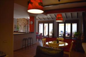 Kép Vivienda con piscina, gimnasio y cocina campera szállásáról Villanueva de los Infantesben a galériában