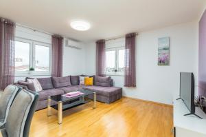 Posedenie v ubytovaní VILA ANA