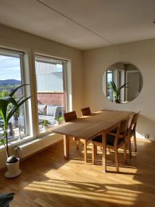 Gallery image of Spacious Fornebu apartment near the sea in Fornebu