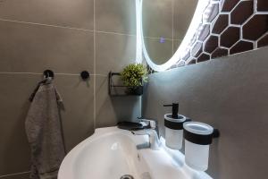 Kúpeľňa v ubytovaní Apáca 30 Apartman **** Győr
